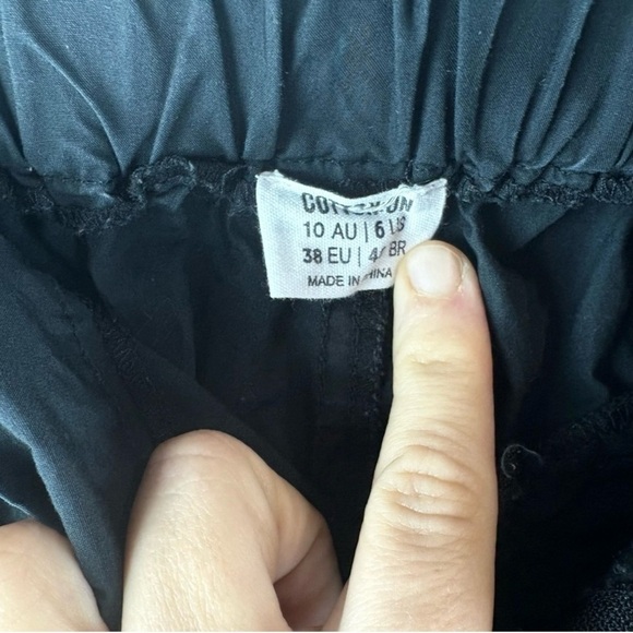 Cotton On Women’s Baggy Cargo Pants Black Size 6 Skater Grunge Goth Streetwear - Picture 6 of 10